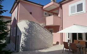 Apartment Ankica